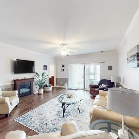 Southern Luster Condos Myrtle Beach Room photo
